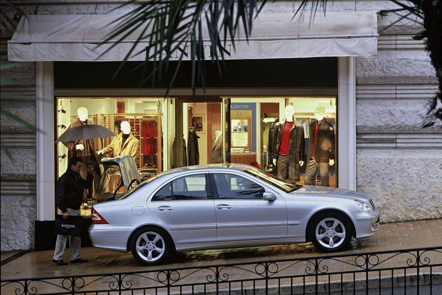 Mercedes-Benz C-Class 2004 года  (фото 65 из 88)